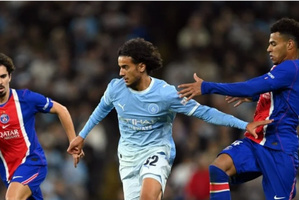 Ligue des champions : Ayyoub Bouaddi brille malgré la défaite de Manchester City face au PSG Ligue des champions : Ayyoub Bouaddi brille malgré la défaite de Manchester City face au PSG