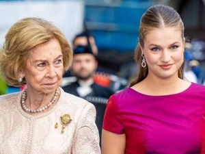 Leonor d’Espagne rend hommage à sa grand-mère Sofia avec des bijoux Van Cleef & Arpels Leonor d’Espagne rend hommage à sa grand-mère Sofia avec des bijoux Van Cleef & Arpels