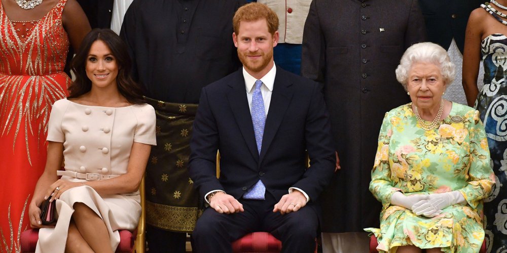 Elizabeth II prive le Prince Harry et Meghan Markle de la totalité de leurs patronages royaux.
