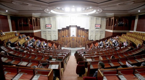 Une session extraordinaire des deux Chambres, pourquoi faire !