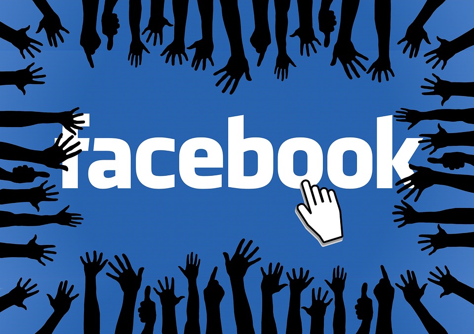 Avec "live audio", Facebook tente de concurrencer ClubHouse 