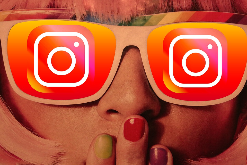 Instagram va désormais sous-titrer automatiquement ses stories