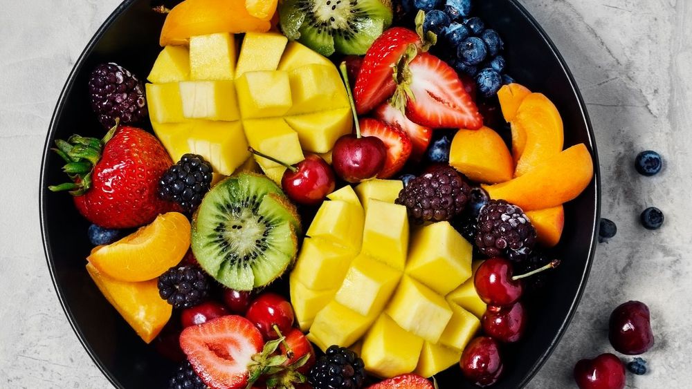 Découvrez la liste des fruits les moins caloriques 
