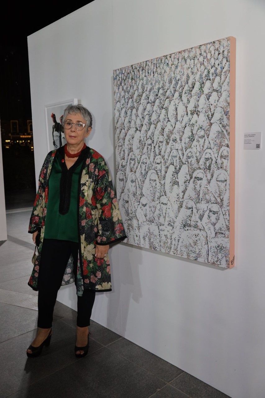 Expo Dubaï 2020 : Rafika Azzaoui expose : « Femmes en haik »