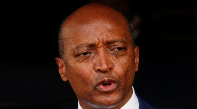 Patrice Motsepe : « Nous serons tous présents au Cameroun dans quelques semaines ».