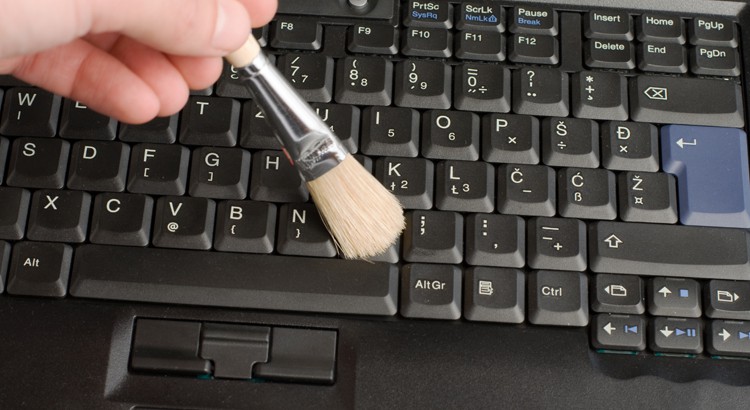 Comment bien nettoyer son clavier d'ordinateur ?