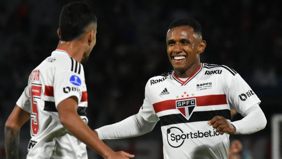 Arsenal recrute l'attaquant brésilien Marquinhos