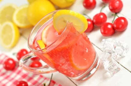 4 recettes de thés glacés maison pour se rafraîchir