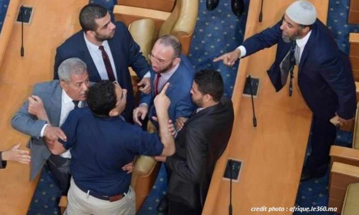 Altercation au parlement tunisien