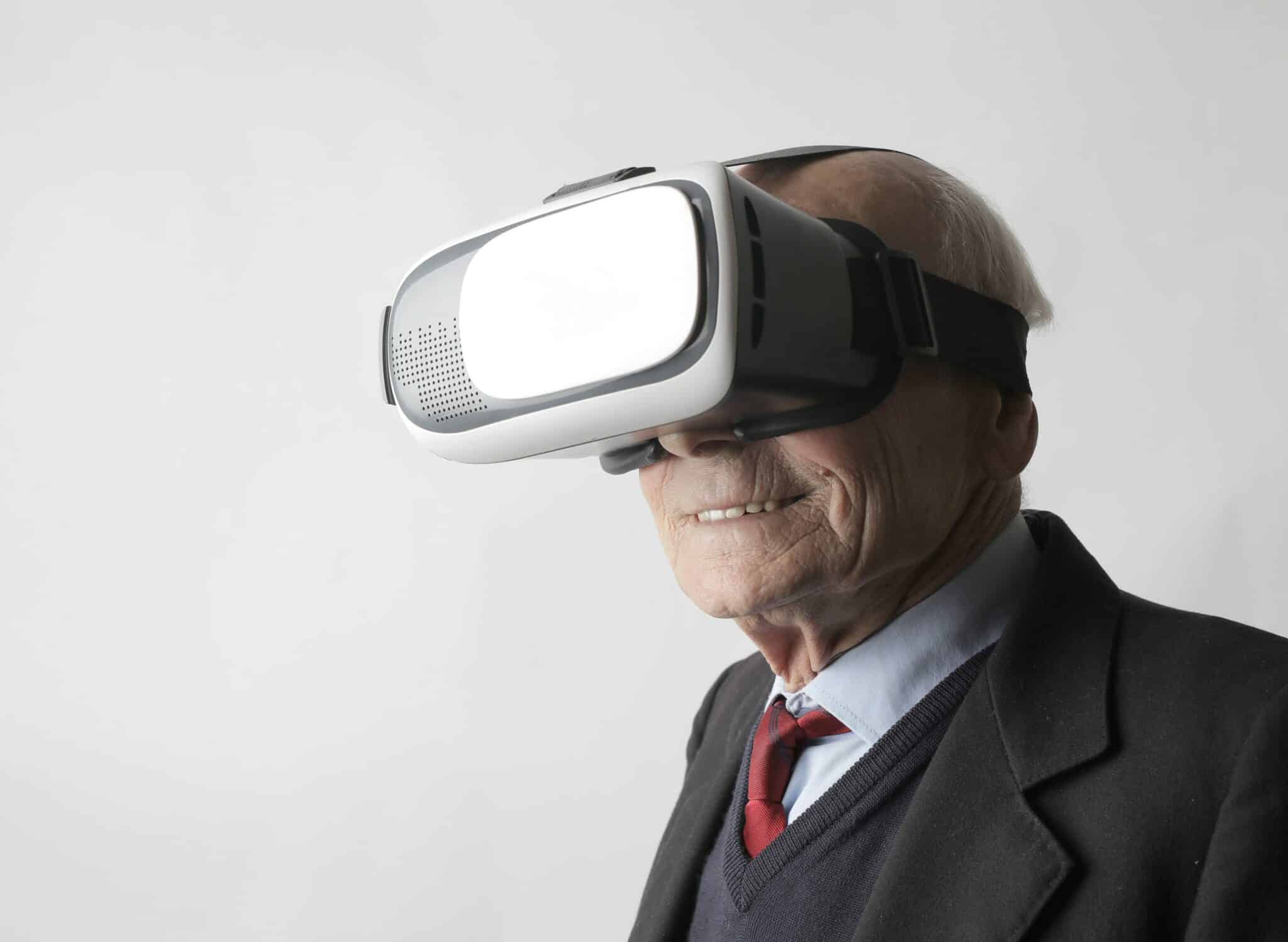 La réalité virtuelle : peut - elle aider les séniors ? 