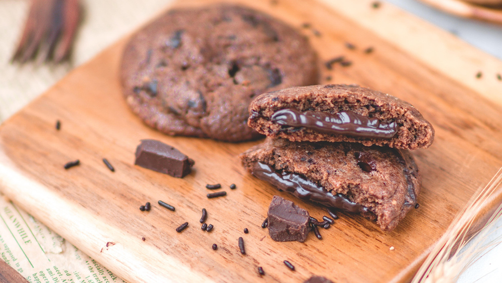 Cookies 100% chocolat avec un cœur coulant