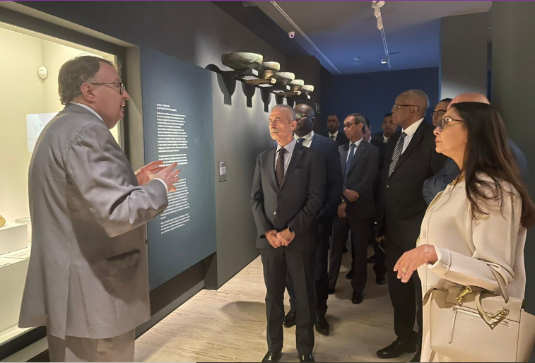 Madrid :Des ambassadeurs africains et arabes visitent l'exposition "Autour des colonnes d'Hercule"