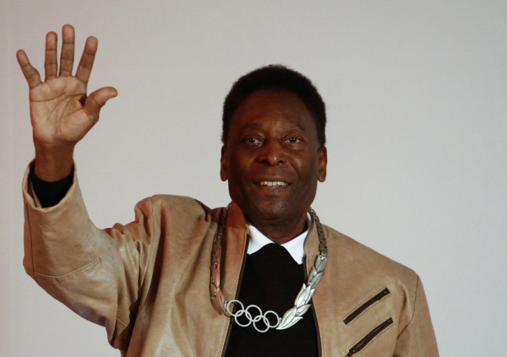 Brésil : Les proches de Pelé à son chevet à l'hôpital