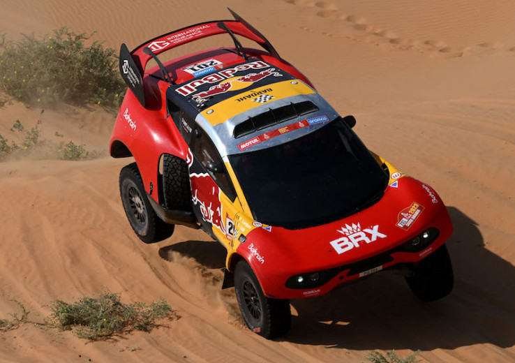 Dakar 2023 : Loeb poursuit sa moisson, les motos dans un mouchoir de poche