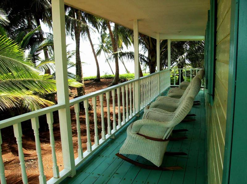 Une île des Caraïbes à vendre au prix d'une maison bruxelloise