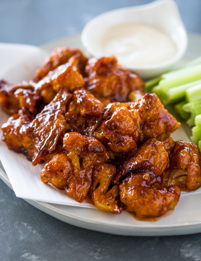 Wings de chou-fleur avec leur sauce BBQ maison