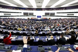 Tous les députés "Macron" ont voté contre le Maroc, au Parlement européen !