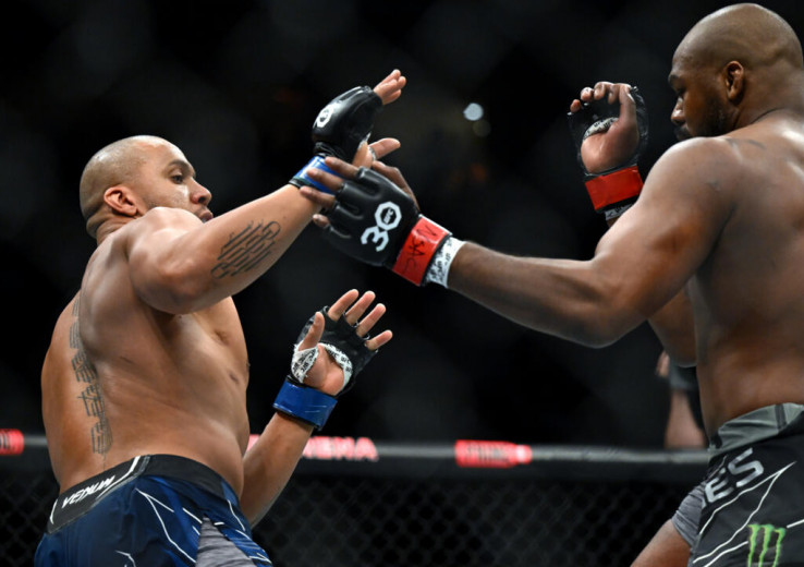 MMA : Gane, battu à l'étouffée par Jon Jones, voit s'envoler son rêve de champion UFC