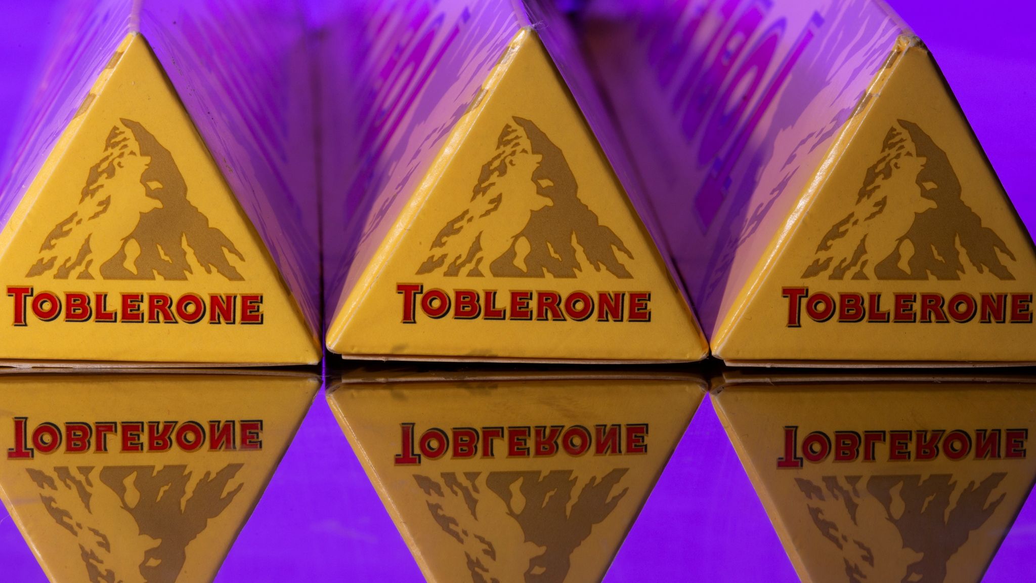 Pourquoi le célèbre logo Toblerone va-t-il disparaître ?
