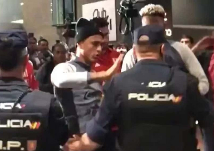 Maroc-Pérou : grosse altercation entre la police espagnole et les joueurs de la Blanquirroja