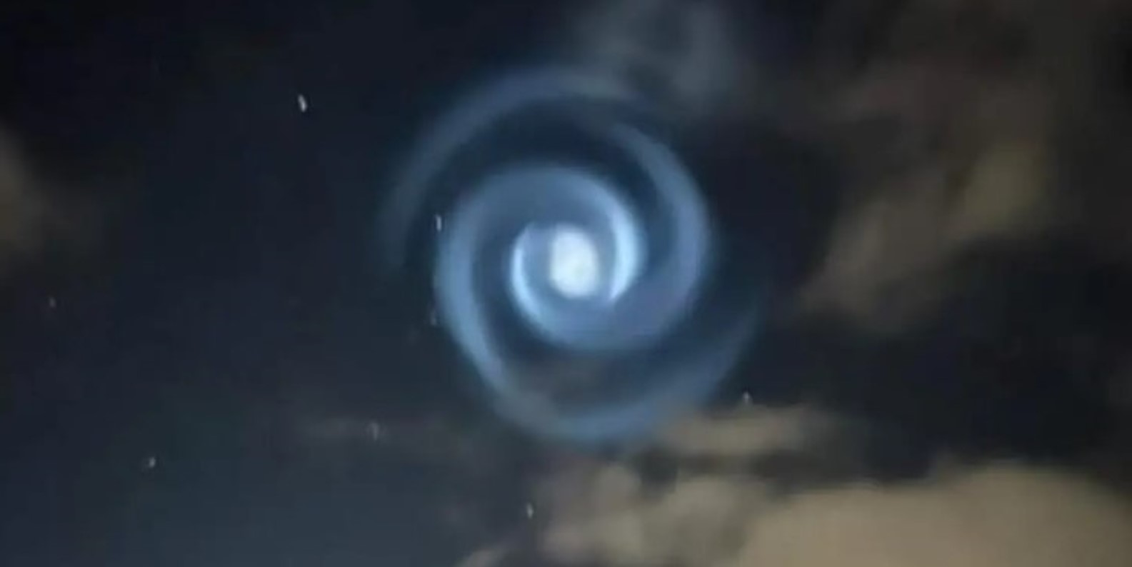 SpaceX : une étrange spirale lumineuse apparaît dans le ciel