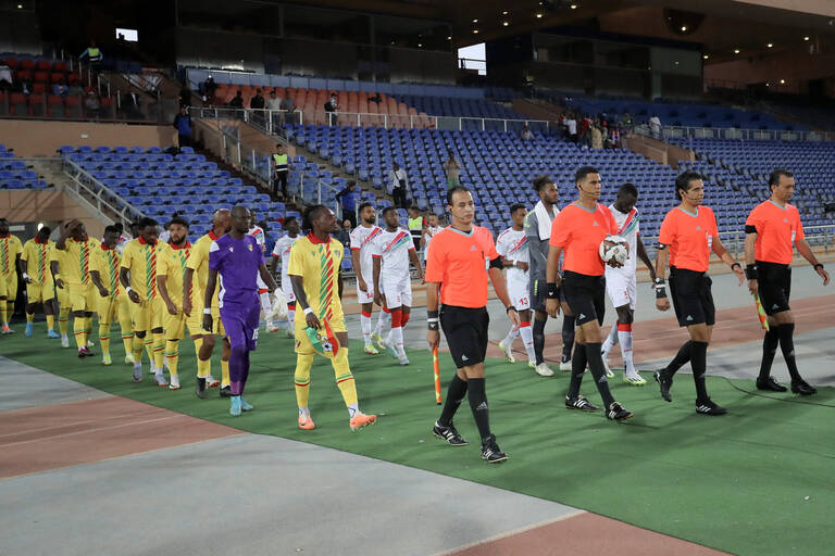 Legende :Lors du match des éliminatoires de la Coupe d'Afrique des nations entre la Gambie et le Congo au stade de Marrakech, au Maroc, le 10 septembre 2023. (Nour Aknajja/ABACA)