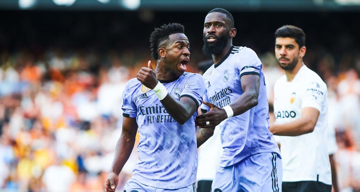 Insultes racistes, Vinicius témoigne ,Valence s'indigne