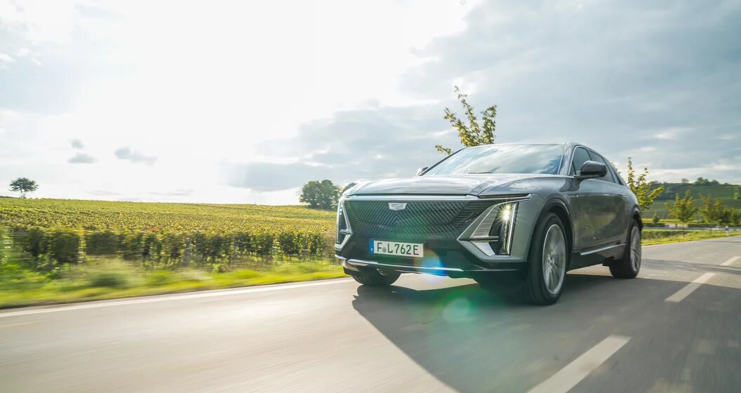 Cadillac de retour en Europe, par la petite porte, en tout électrique