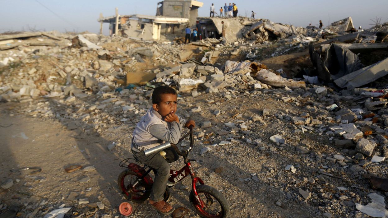 Guerre entre Israël et l'État de Palestine : les enfants, premières victimes d'une crise humanitaire dévastatrice