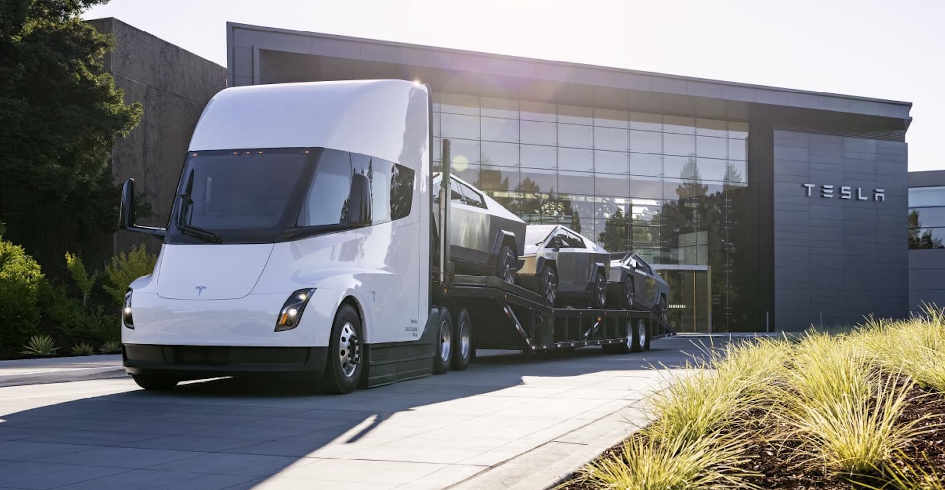 Tesla Cybertruck : Elon Musk dévoile (enfin) la date des premières livraisons