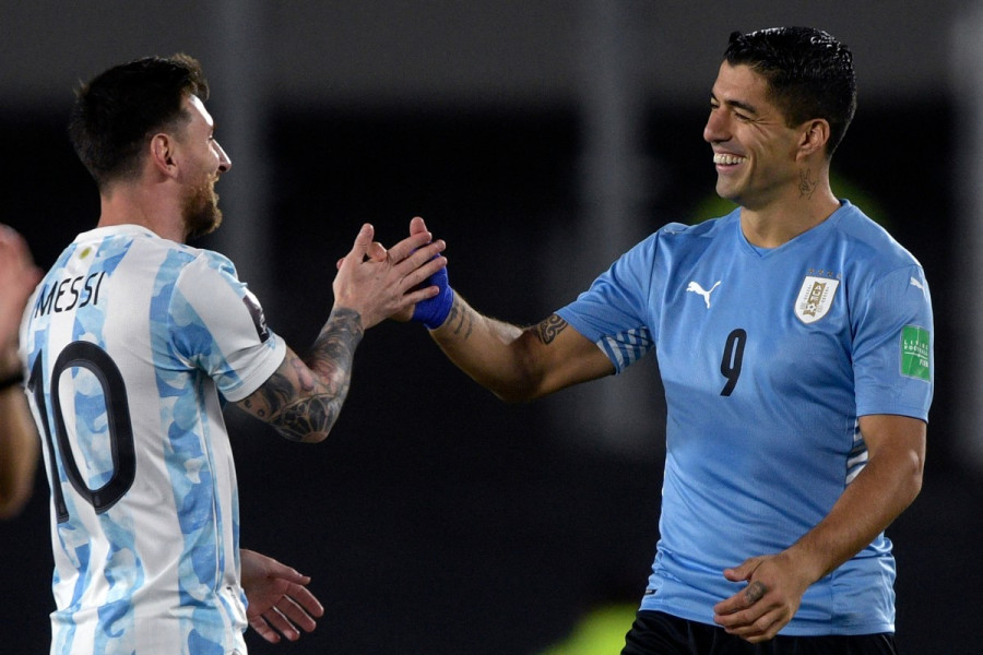 Suarez rappelé avec l'Uruguay, retrouve son ami Messi convoqué avec l'Argentin