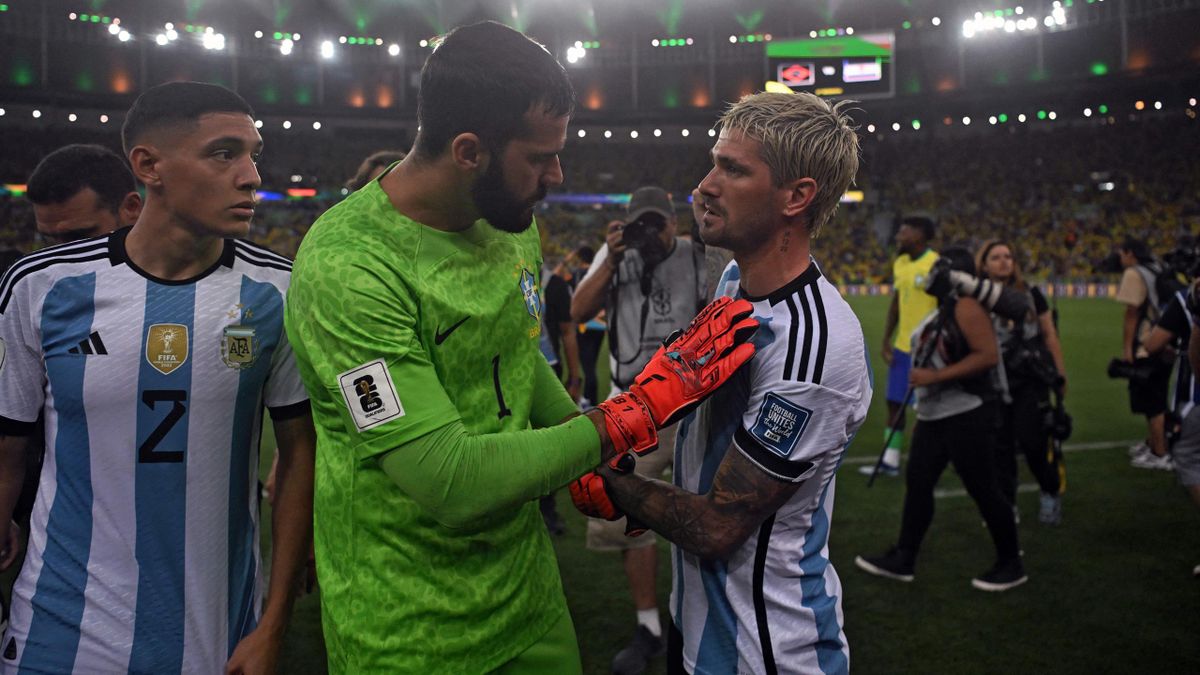 Infantino condamne les affrontements lors du match Brésil-Argentine