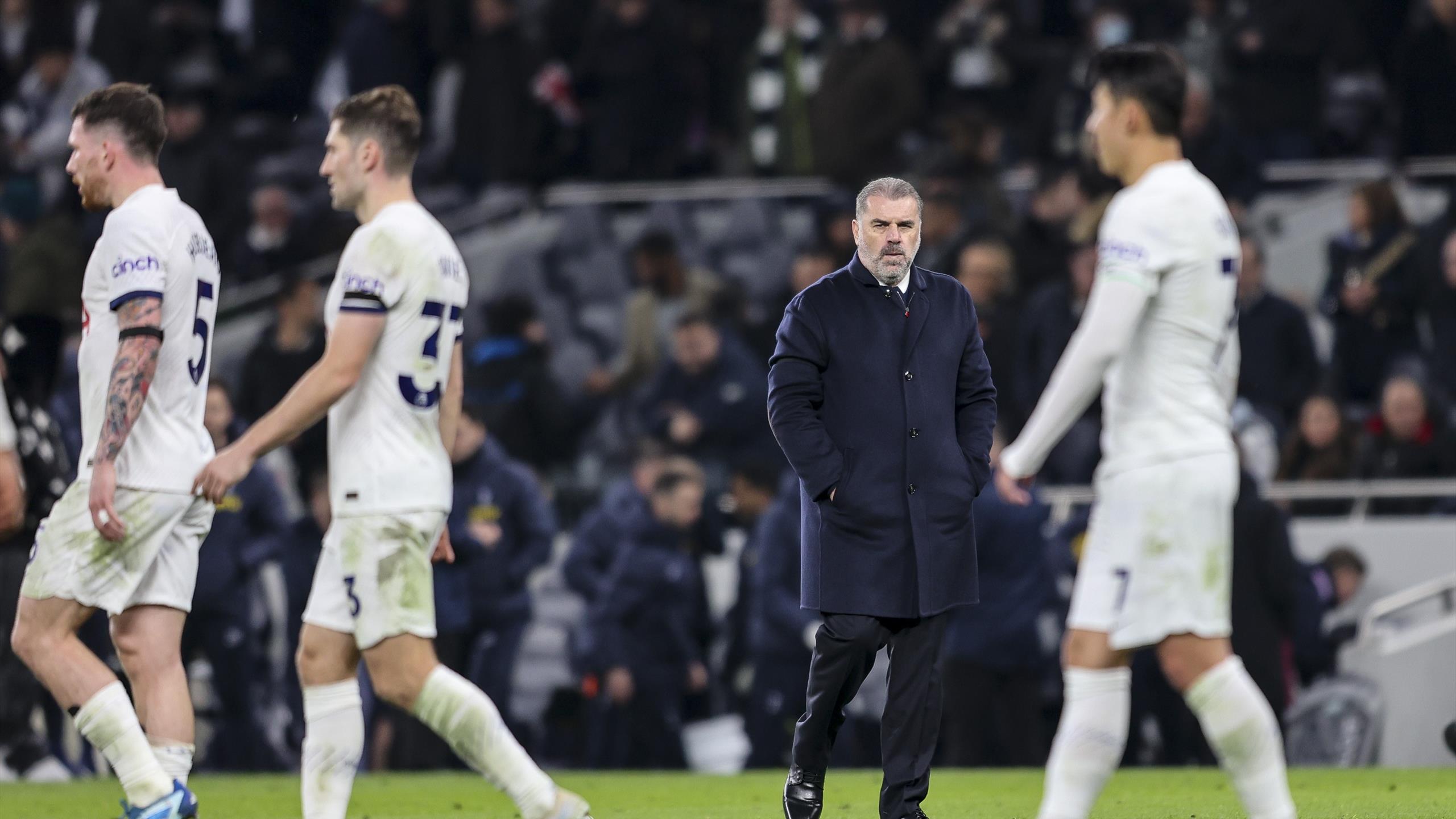 Premier League : Aston Villa renverse et double Tottenham, battu pour la 3e fois