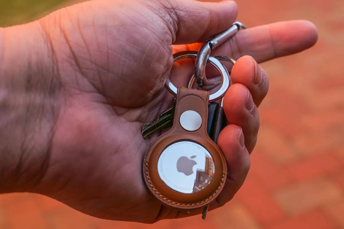 Comment les criminels exploitent les AirTags pour voler votre véhicule ?