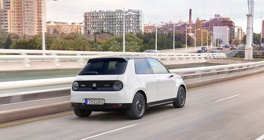 Adieu à la Honda e : Le charme rétro ne suffit pas pour l'électrique