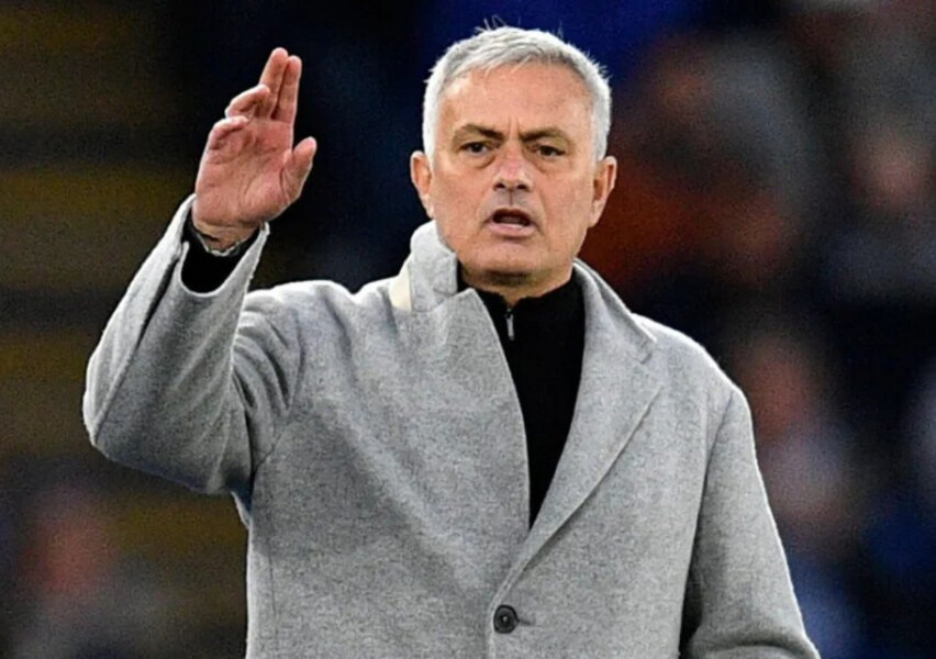 L'AS Rome limoge son entraîneur José Mourinho