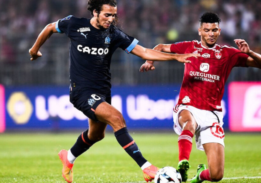 Mercato : Achraf Dari quitte Brest