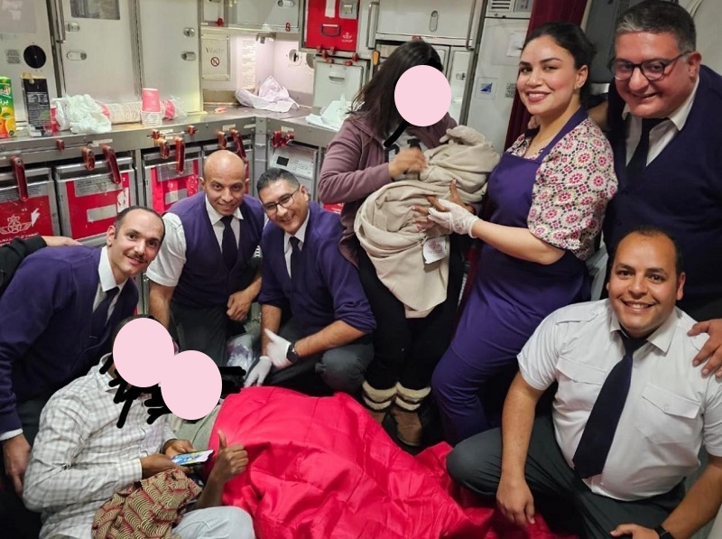 Une naissance époustouflante à bord du vol Casablanca-Montréal de la RAM