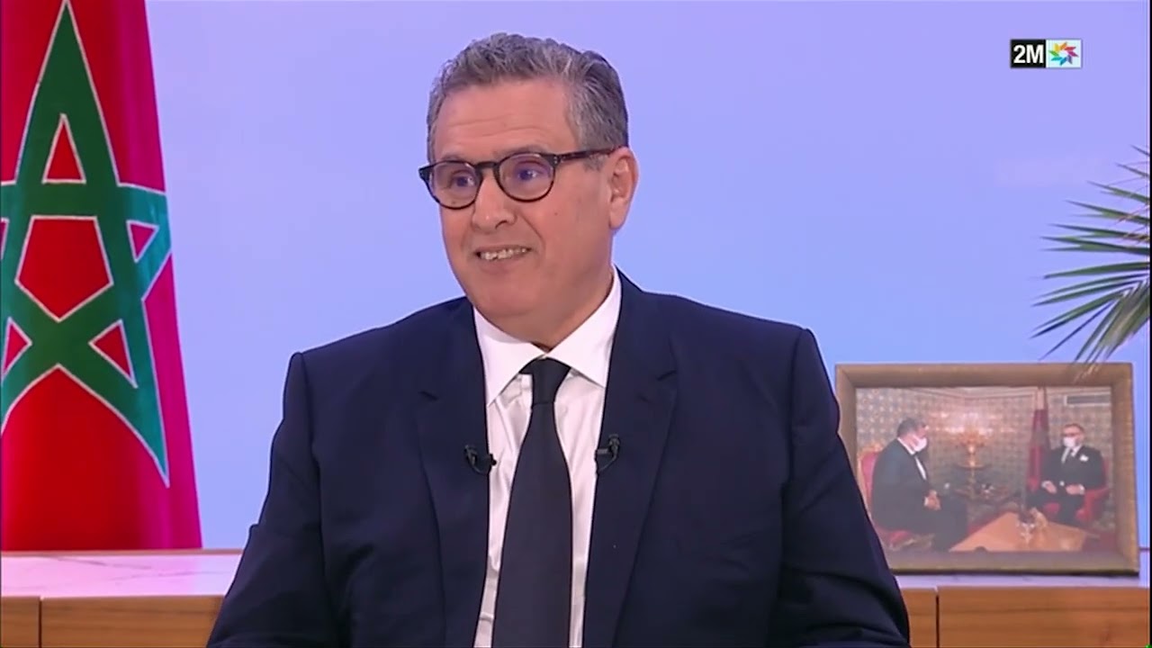 Un bilan à mi-mandat à charger et à décharge 