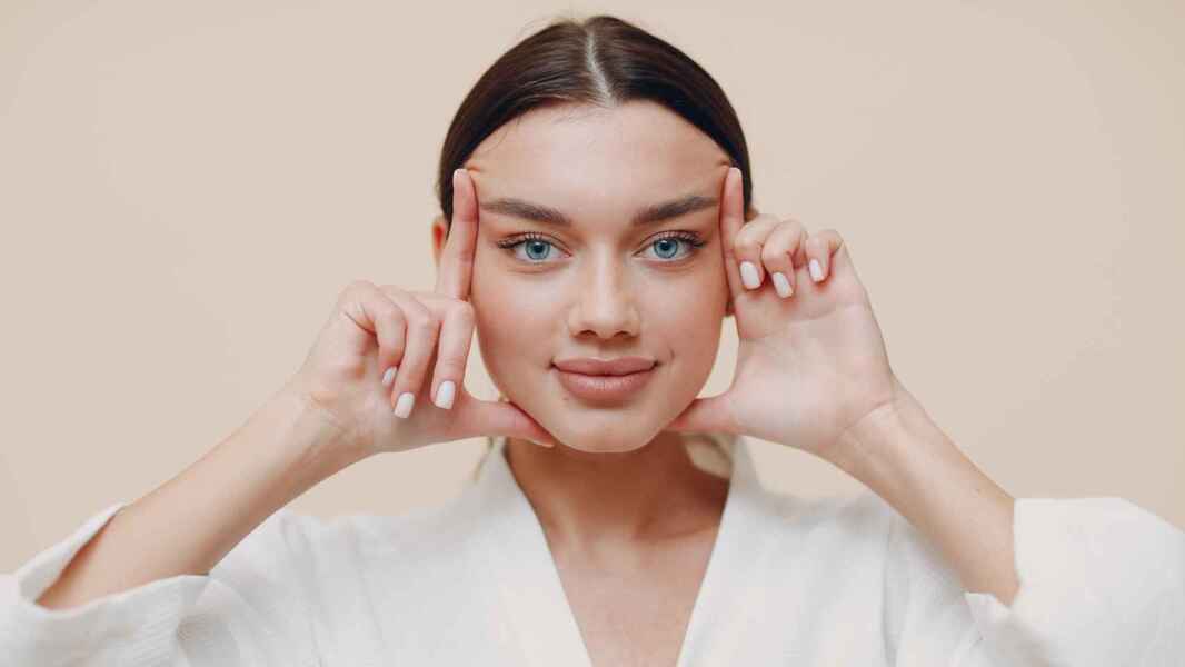 Yoga facial : la révélation du lifting non-chirurgical
