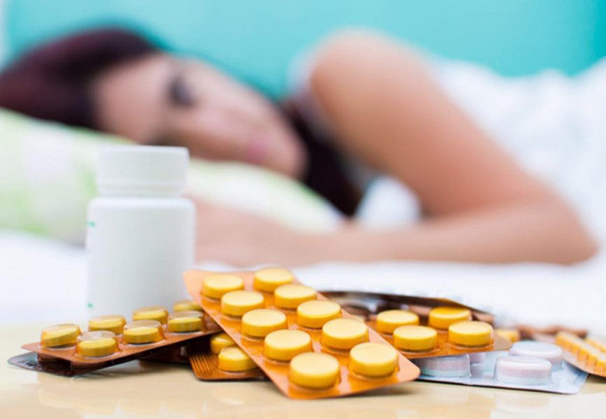 Automédication : avantages, risques et conseils