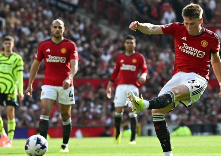 Premier League : Arsenal bat Man. United, avec Amrabat titulaire, et reste 1er avant l’ultime journée