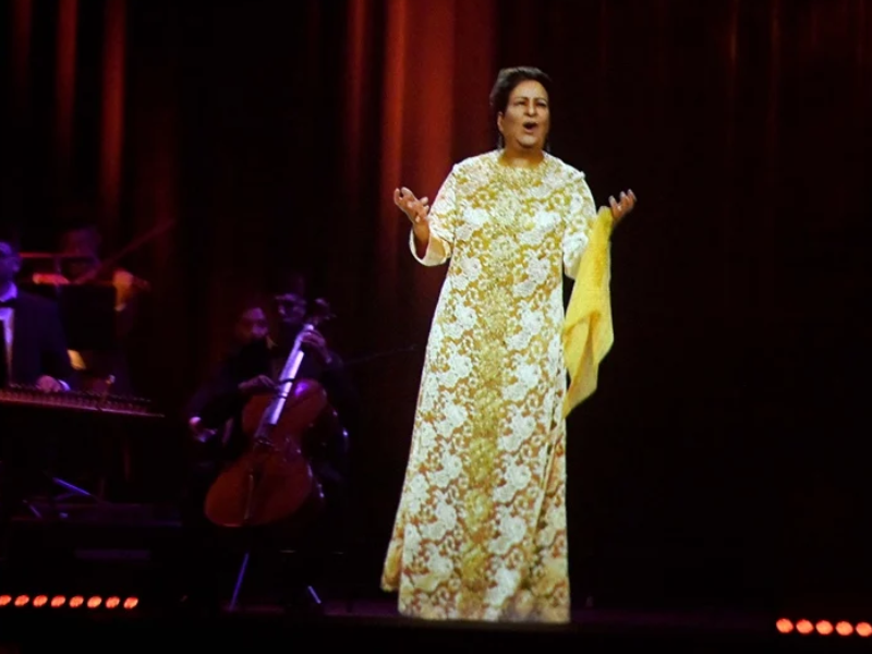 Rabat célèbre Oum Kalthoum en hologramme lors du Festival Mawazine