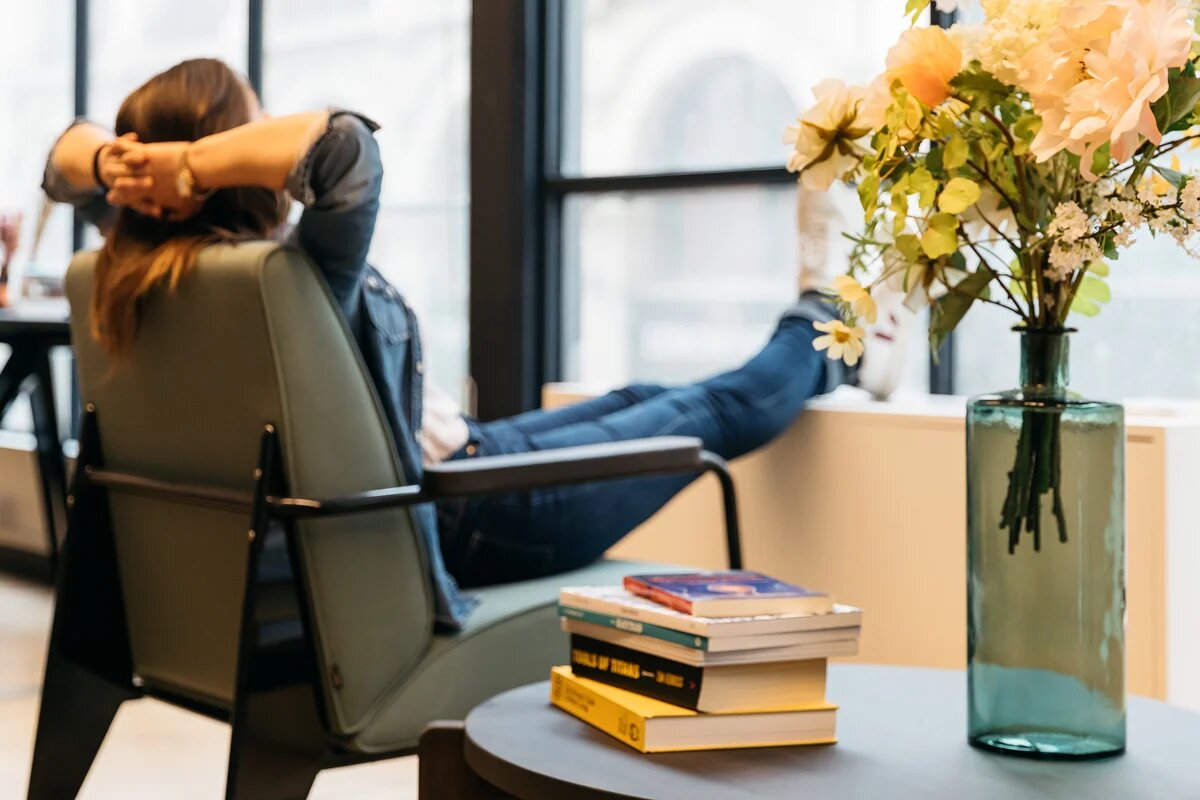 Cet été, le Niksen : L’Art de Ne Rien Faire pour des vacances réussies