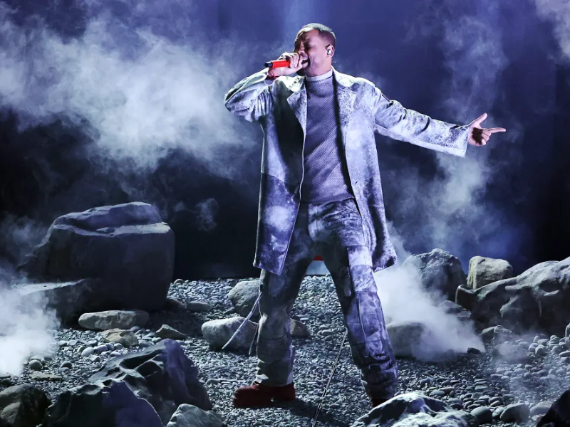 Will Smith fait un retour remarqué sur scène lors des BET Awards à Los Angeles
