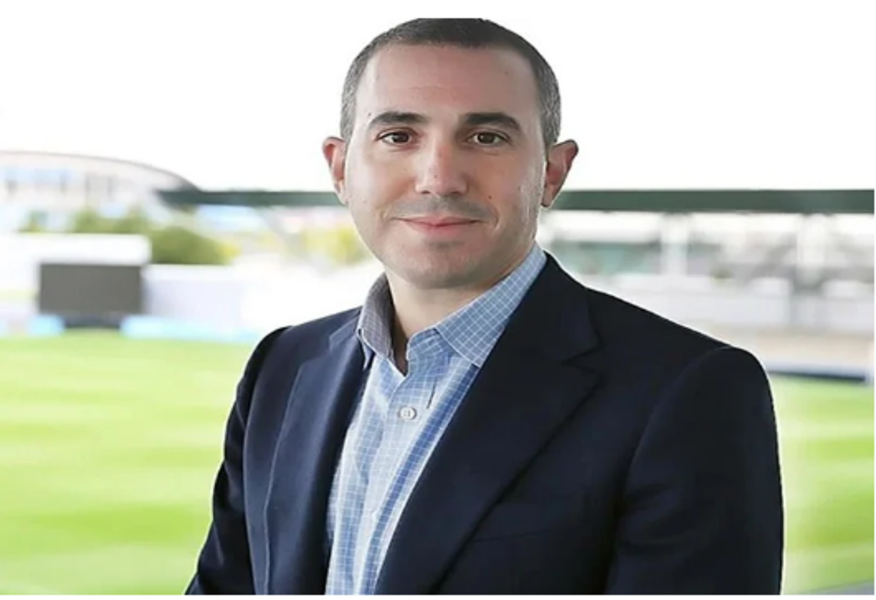 Le Marocain Omar Berrada prend ses fonctions de PDG de Manchester United