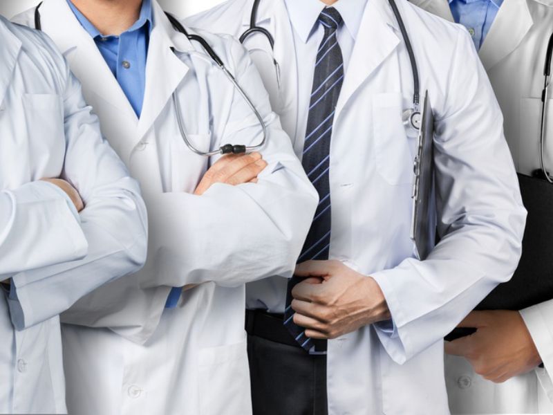 Médecins au Maroc : Un peu plus nombreux, mais toujours en pénurie !