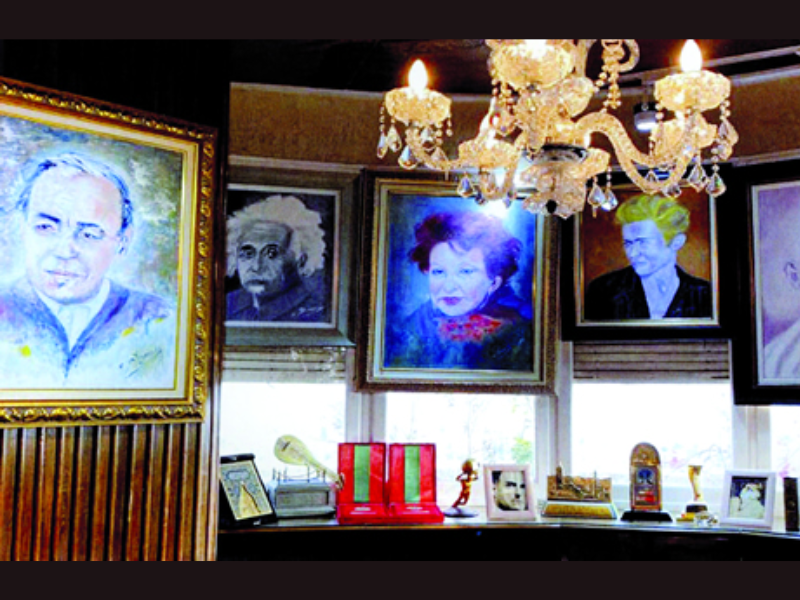 Une exposition collective pour honorer les femmes au Petit Musée Abdelwahab Doukkali