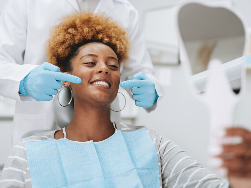 Santé mentale et esthétique dentaire : quand le sourire devient thérapie