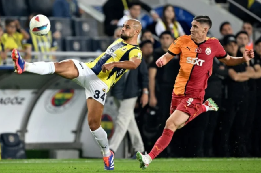 Fenerbahçe : Rayan Amrabat dans la tourmente après une publication polémique sur Instagram